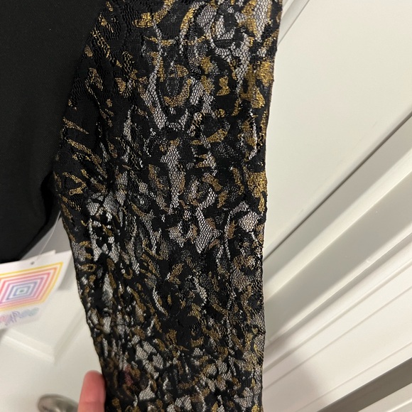 LuLaRoe Julia Dress - Picture 3 of 4